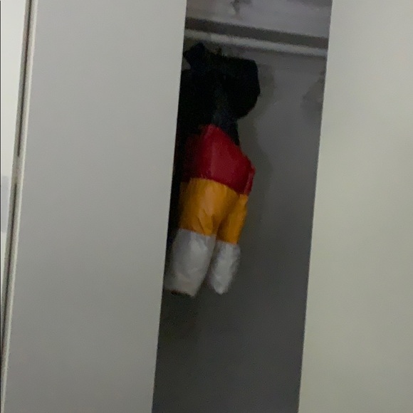 Meet your Posher, Lsksja - Picture 1 of 1